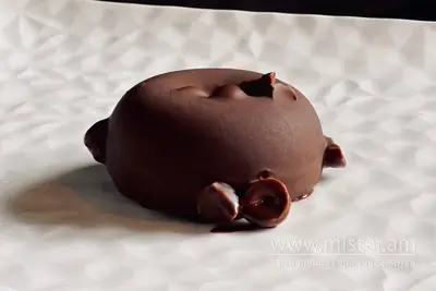 Веганський шоколадний Donut Vinoteka undefined фото