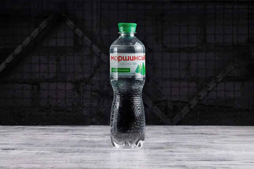 Morshynska low-carbonated still water 0.5 l - "Myastoriya Meat Bar Lavina Shopping Mall" in Kyiv photo