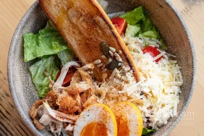 Салат з грінкою та грильованою куркою Мао Мао undefined фото