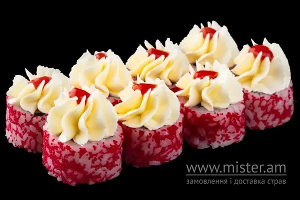 Рол з лососем, крем-сиром і омлетом - "Sushi-Pizza by La Spezia (вул.Харківська, 5/1)" в Сумах фото 