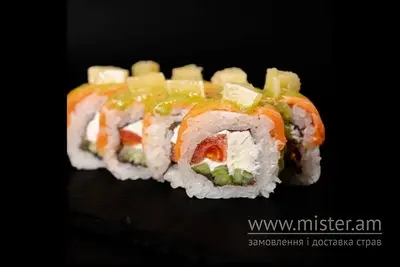 Рол "Філадельфія" з лососем та соусом песто Sushi-Pizza by La Spezia (вул.Харківська, 5/1) undefined фото