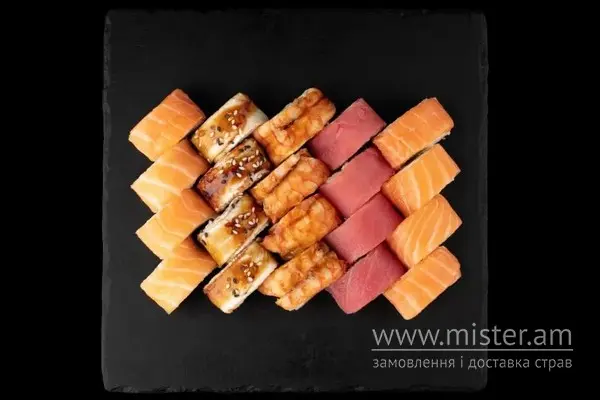 Суші-сет "Егоіст" - "Sushi-Pizza by La Spezia (вул.Харківська, 5/1)" в Сумах фото
