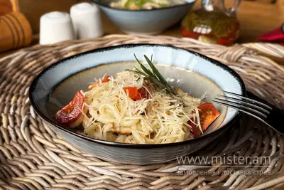 Лагман з куркою у вершковому соусі Софра undefined фото