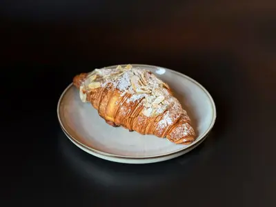 Мигдалевий круасан Не про ХЛіБ undefined фото