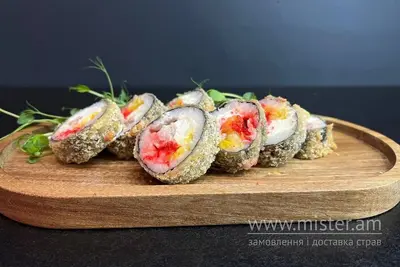 Гарячий рол з тунцем та манго Guava Sushi undefined фото