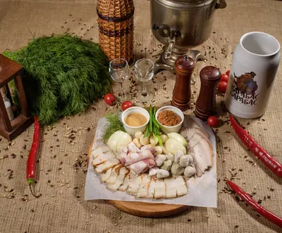 Дошка "САЛО - СИЛА" Карабас Барабас на вул.Виниченка undefined фото