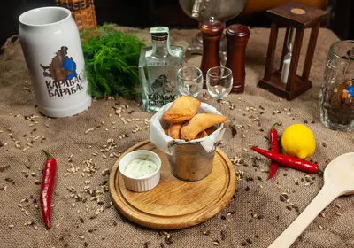 Відро чебуречків до пива Карабас Барабас на вул.Виниченка undefined фото