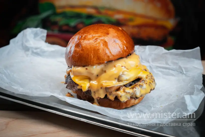 Smash Burger - "Budu ТВОЇМ ХЛІБОМ" в Черкасах фото