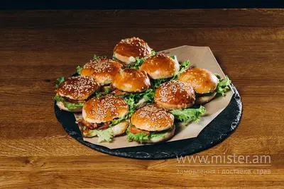 Pig Squeal Burger Contrabanda Bar undefined фото