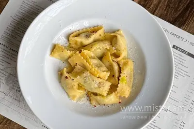 Равіолі з кроликом, шпинатом та пармезаном Dioscuri undefined фото
