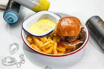 Бургер Cheesburger Xochy Хочу на Кобилянської undefined фото