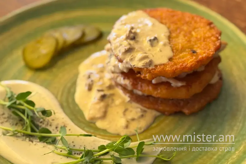 Деруни зі смажениною - "Franko beef&burger" в Дрогобичі фото