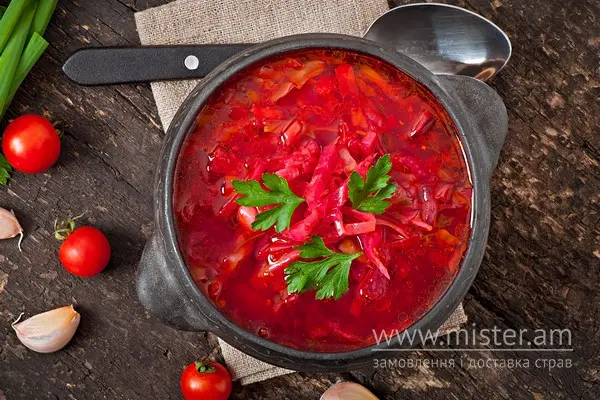 Червоний борщ - "Жовтий човен" в Луцьку фото 