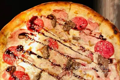 Піца Чотири м’яса Trattoria undefined фото