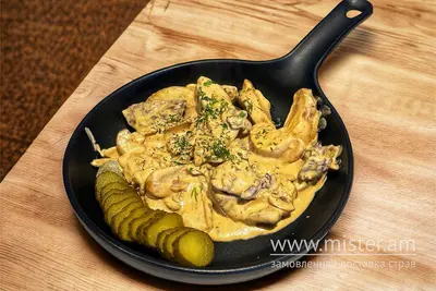 Біфстроганов Trattoria undefined фото