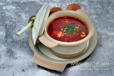 Борщ на ребрах Trattoria undefined фото