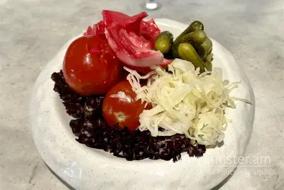 Соління бочкові домашні Trattoria undefined фото