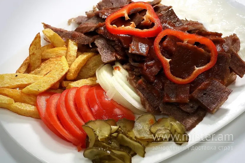 Iskender doner kebab (Тарілка з телятиною) - "Istanbul Doner&Bakery" в Чернівцях фото 