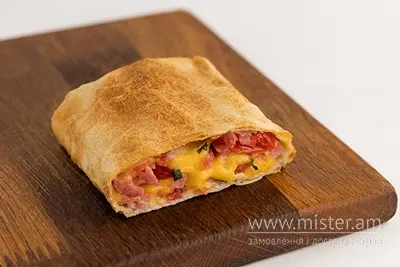Штрудель з шинкою та сиром Strudel undefined фото