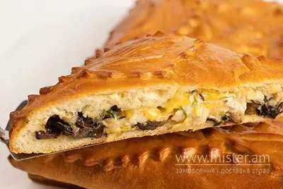 Пиріг з куркою та грибами Strudel undefined фото