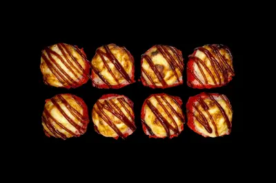 Запечений в ікрі з вугрем Eclipse Sushi undefined фото