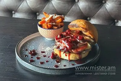 Бургер “Restless Pony” Naked Cherry Lady Crann Pub Fream undefined фото