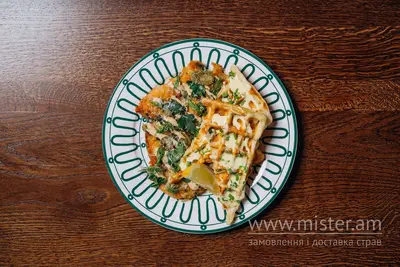 Вафлі з шніцелем та сирним соусом Print Café undefined фото