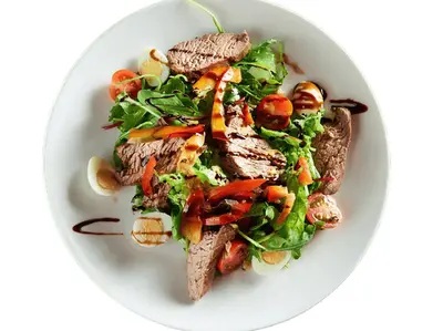 Теплий салат з телятиною GoodFood undefined фото