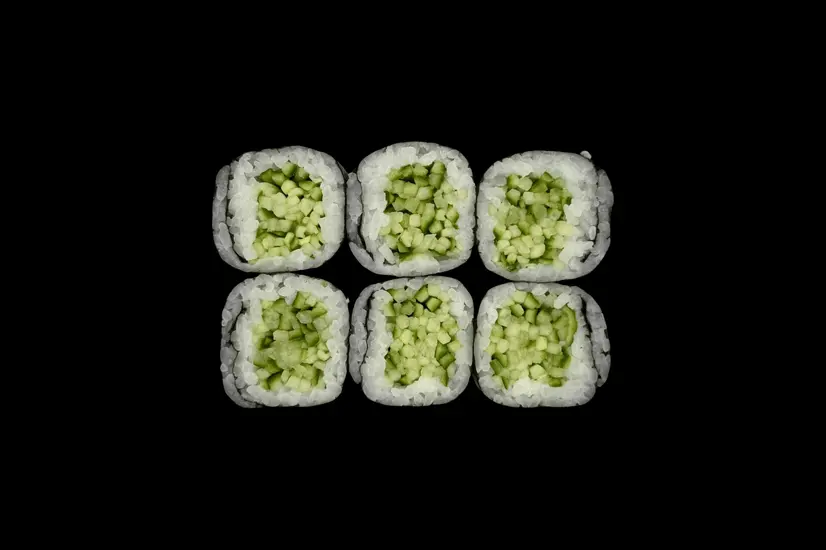 Макі з огірком - "Eclipse Sushi" в Софіївській Борщагівці фото
