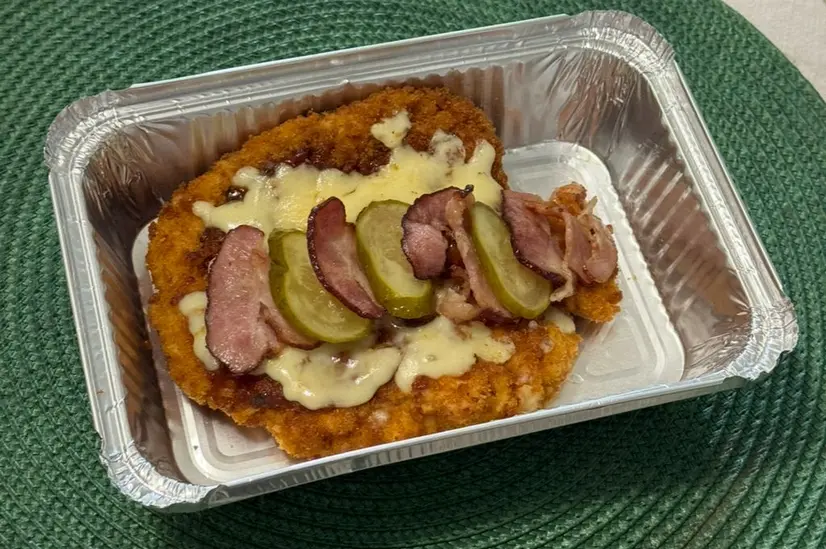 Шніцель з беконом та солоним огірком - "GoodFood" в Білій Церкві фото 