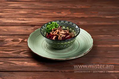 Салат "Бурячковий" з опеньками Корчма у Вакули undefined фото