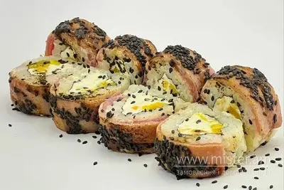 Рол "Філадельфія гриль" з тунцем Akita Sushi undefined фото