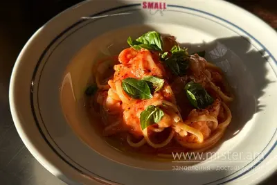 Паста з креветками і соусом зі свіжих томатів Small Cafe undefined фото