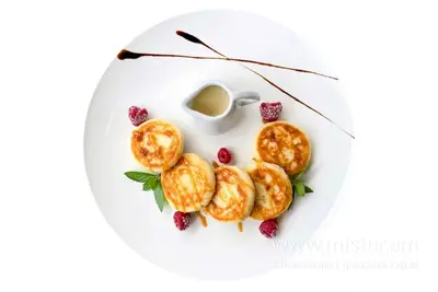 Сирники бананові з кокосом Ciabatta undefined фото