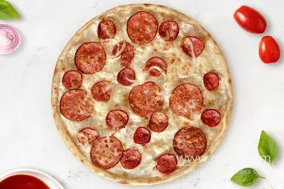 Піца Салямi White 30 см IQ Pizza undefined фото