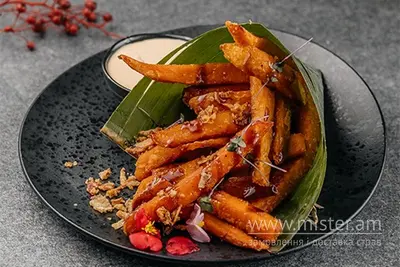 Батат фрі з сирним соусом кімчі Yoki restaurant undefined фото