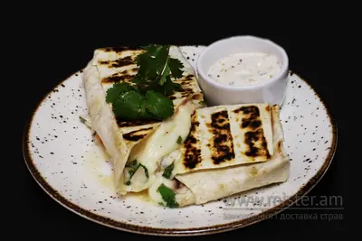Лаваш з сиром та помідорами Grill Pub undefined фото