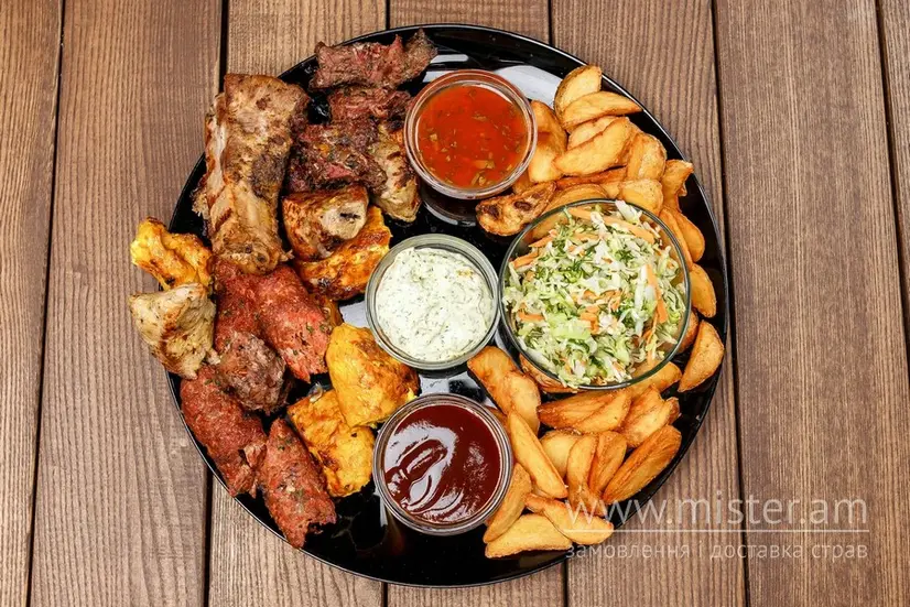 Великий куш - "Чотири Чебуреки & Rebrobar" в Сумах фото 