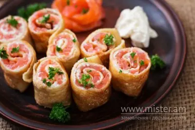 Млинці з лососем та крем сиром The Grill & PIZZA undefined фото