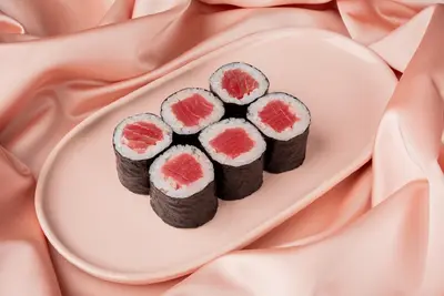 Макі тунець Aura Sushi undefined фото