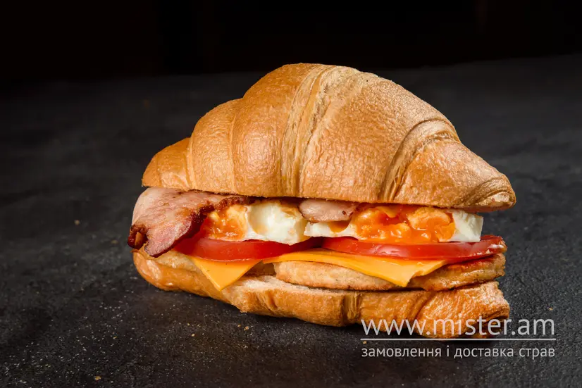 Круасан Сніданковий - "SNACK & BURGERS" в Дрогобичі фото 