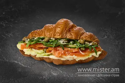 Круасан з лососем та каперсами Lviv croissant undefined фото