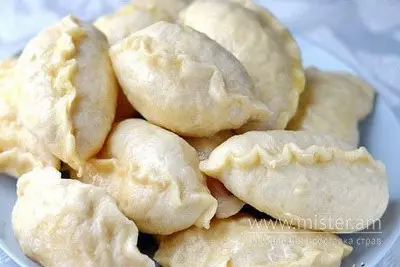 Вареники з капустою Чорний перець undefined фото