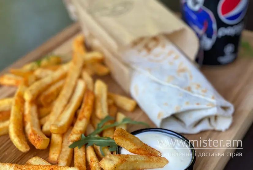 Комбо меню XL з м'ясом та соусом на вибір - "Kebab house & burger Park" в Шептицькому фото 