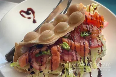 Egg Waffle "Лосось-авокадо" Home Food & Baker`s Bliss undefined фото