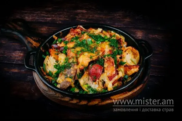 Пательня з ковбасками - "Сім сорок" в Кременчуці фото