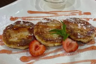 Сирники зі сметаною і джемом Atrio Olimp undefined фото