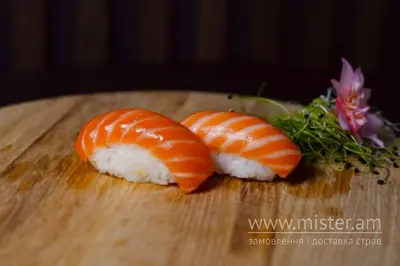 Суші лосось Guava Sushi undefined фото