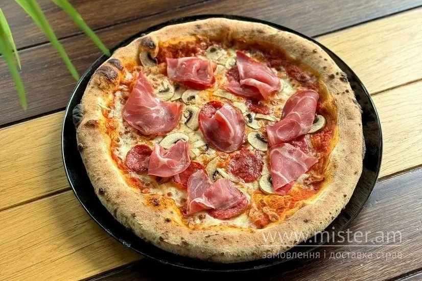 Піца "Капрічіоза" M - "Celentano Pizza "Хрещатик"" в Черкасах фото 