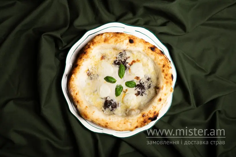 Піца "Cheese & Sweet onion" - "Galleria Restobar" в Луцьку фото 